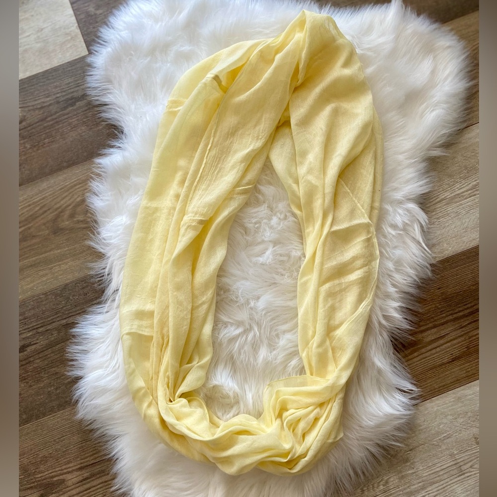 VINTAGE SOLID YELLOW COTTON PULLOVER SCARF